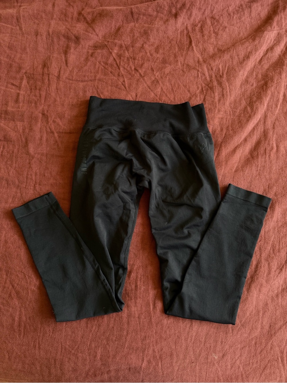 Keep That Pump LJ V Back Leggings NWOT - Picture 2 of 6